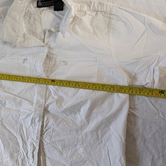 MISTY MOUNTAIN ACTIVEWEAR WOMEN'S SIZE LARGE WHITE SHORT SLEEVE BUTTON FRONT - Picture 10 of 16